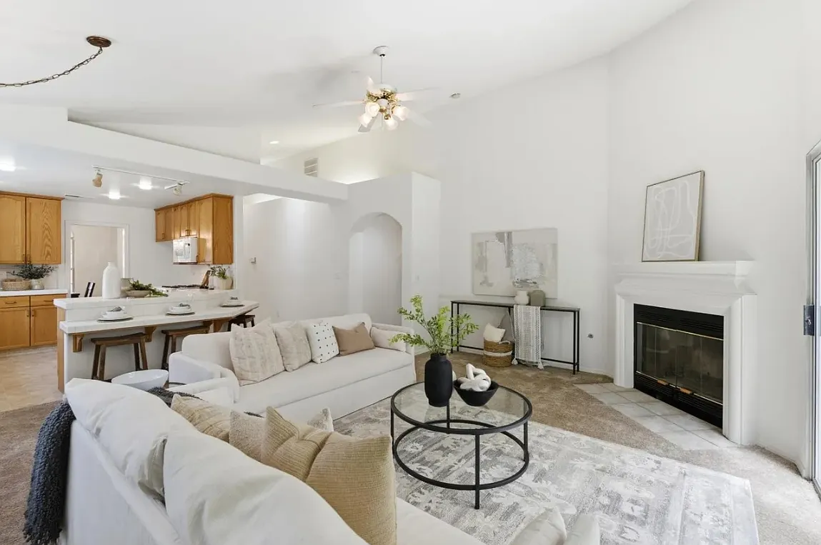 3 bed, 1647 sqft, $2,450 — Photo 1