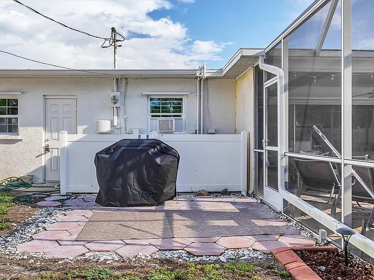 3126 Bougainvillea St — Photo 30