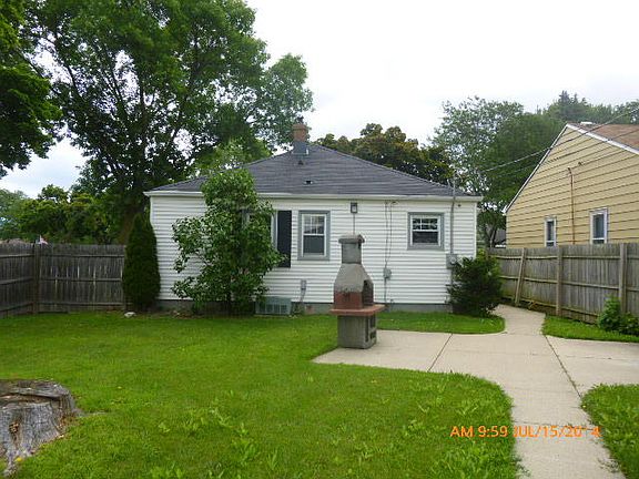 2nd image of 3905 S Taylor Ave