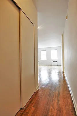 Rented by JK Dansar Corp | media 17