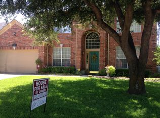 1849 Glen Wood Dr, Grapevine, TX 76051