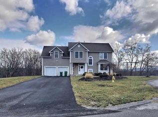 21 Meadow Wood Ln, Wappingers Falls, NY 12590