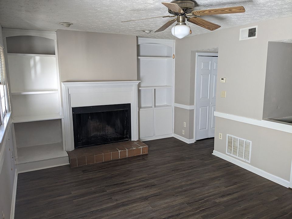 Living room (dining room is to the right)