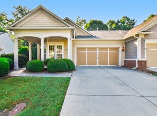 6136 Longleaf Dr, Hoschton, GA 30548
