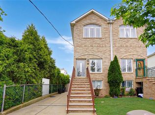 315 Roma Ave, Staten Island, NY 10306