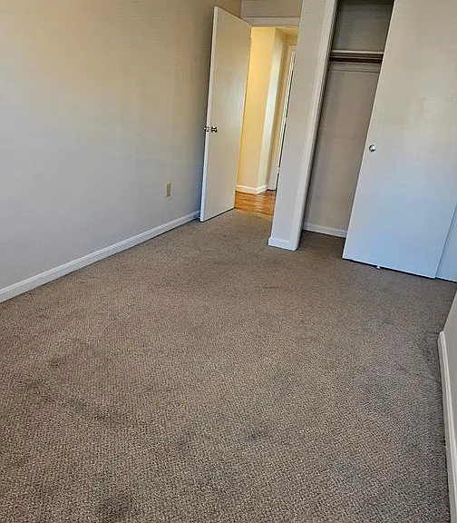 Amoskeag Apartments — Photo 20