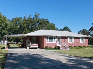 1128 Bonnoitt St, Darlington, SC 29532