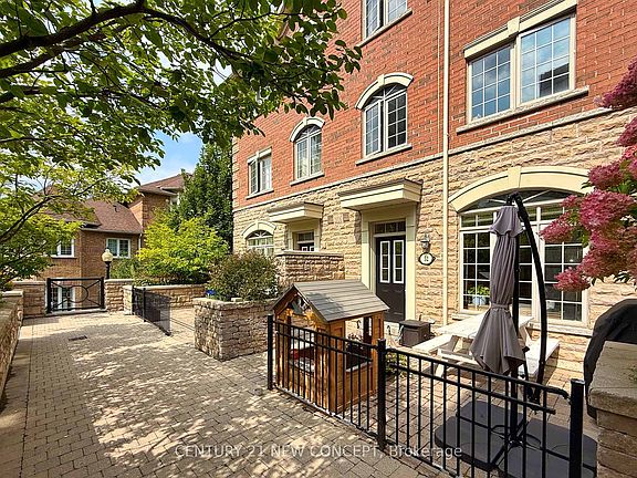 3rd image of 8 Brighton Pl #52