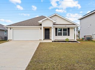 5821 Viking Way, Panama City, FL 32404