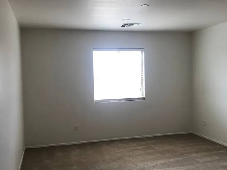 14666 W Mauna Loa Ln — Photo 22