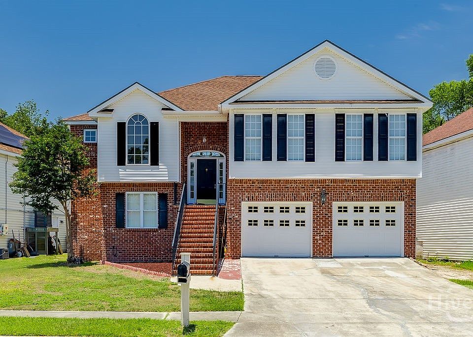 1st image of 10 Teakwood Drive