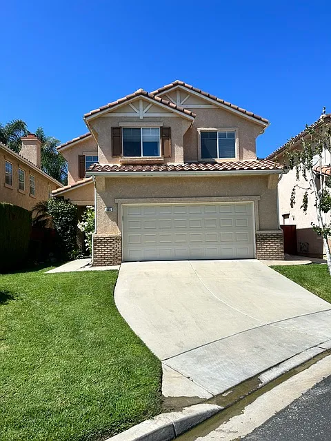 885 Aloe Ln