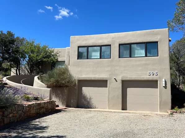 393 Calle Colina, Santa Fe, NM 87501