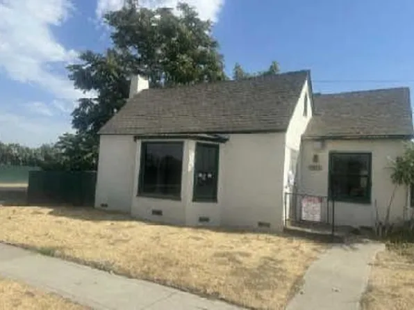 4146 E Calwa Ave, Fresno, CA 93725