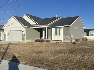 187 Heaton Ln, Idaho Falls, ID 83404