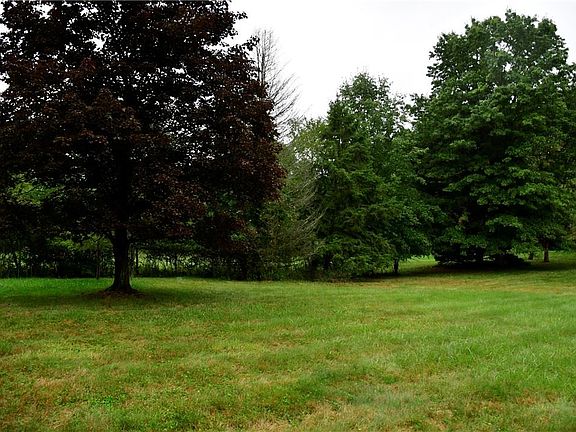 2nd image of 34 West Dr