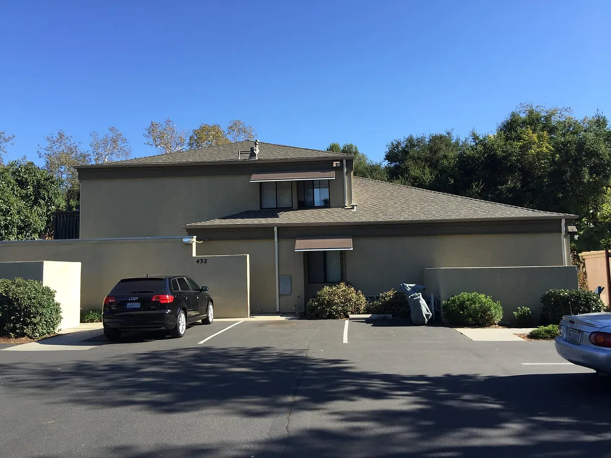 Building Photo - 432 W Valerio St