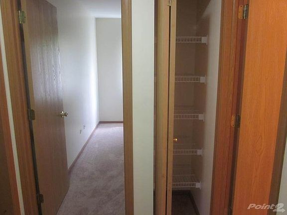 Dolton 14605 Maple Lane 052511 034