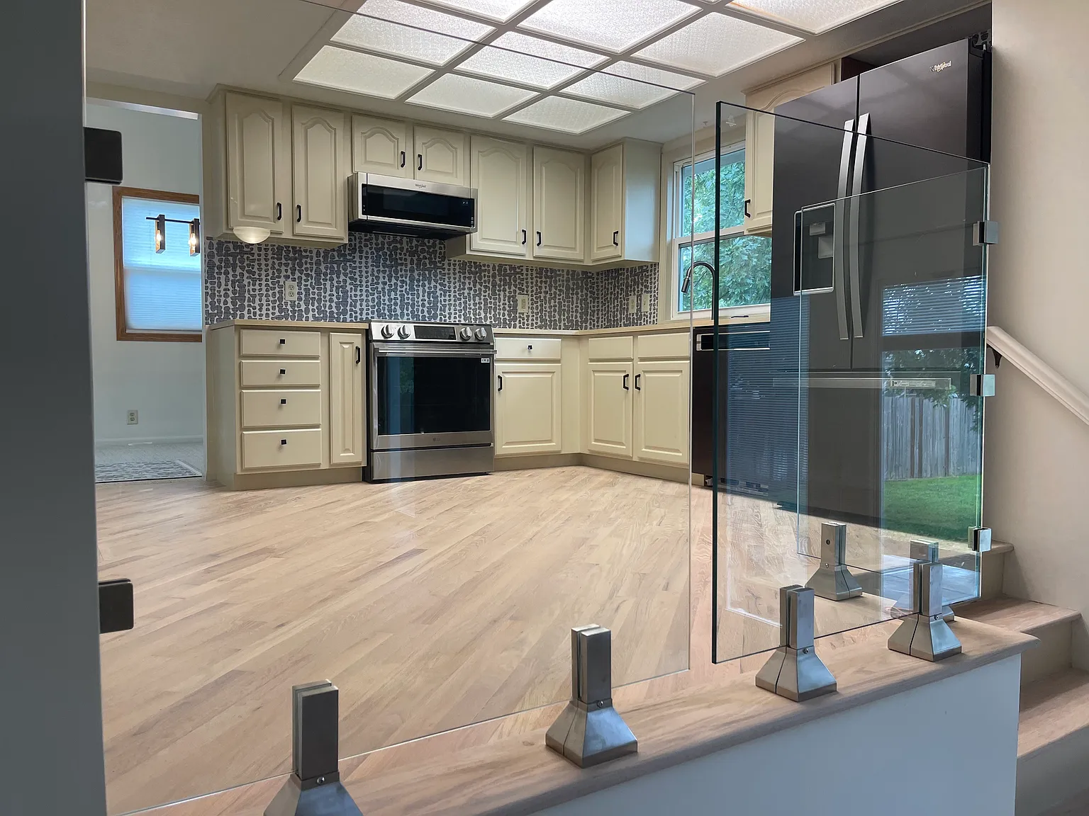 3 bed, 2.5 bath, 1621 sqft, $2,495 — Photo 1