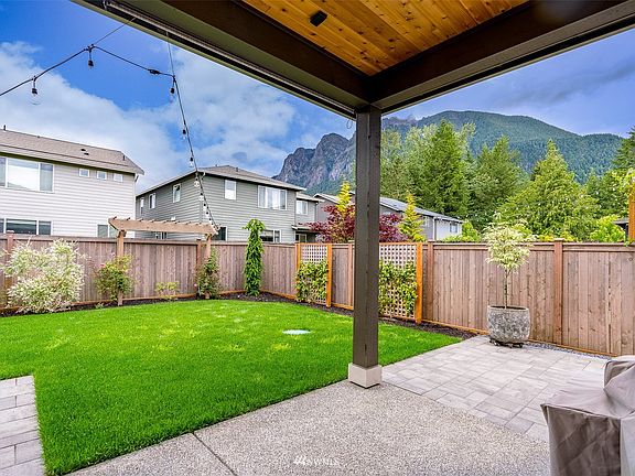 Incredible views of Mt Si.