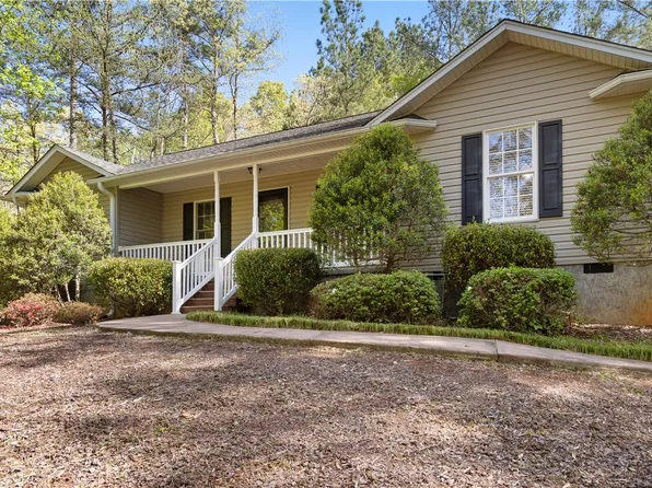 215 Woodland Way Rd, Walhalla, SC 29691