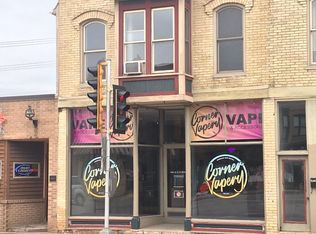 584 Pine St N, Burlington, WI 53105