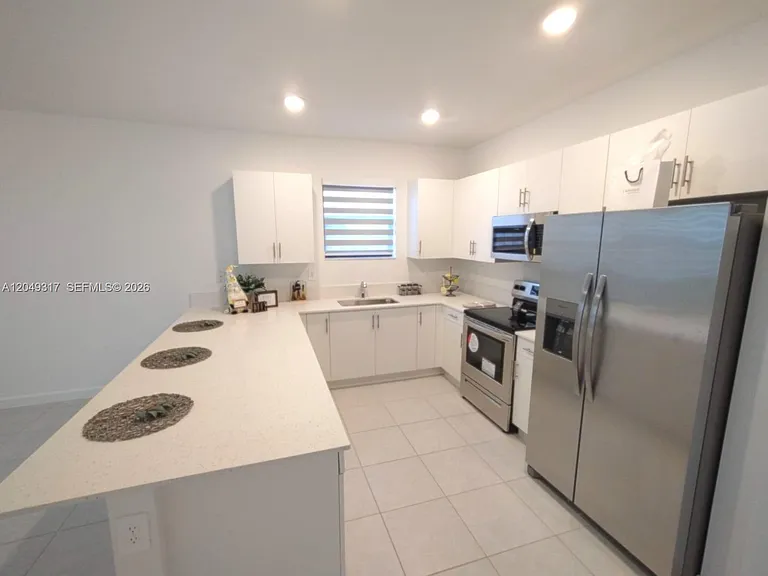11946 SW 241st St — Photo 9