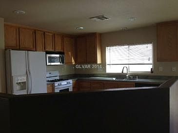 2nd image of 6658 Sleepy Meadow Ct