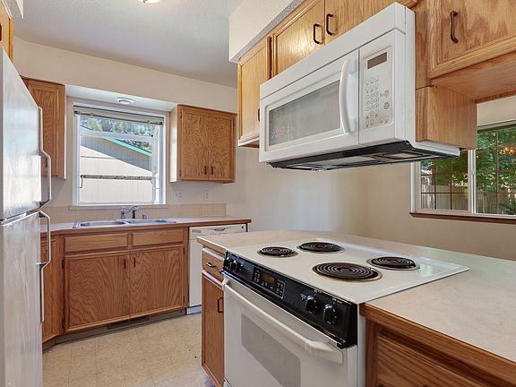 3rd image of 1916 N 14th St APT 5