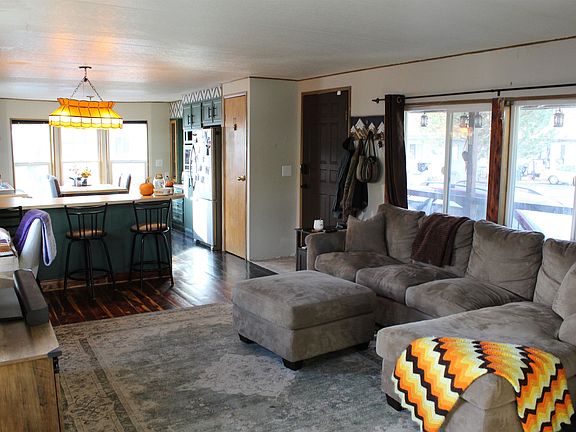 3rd image of 4317 Opal Ave Trlr 36