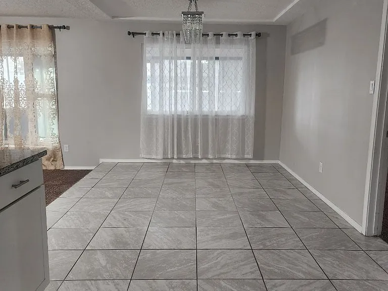 3001 Matador Dr NE — Photo 5