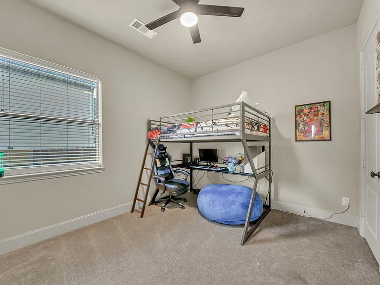 5048 Exposition Way — Photo 25