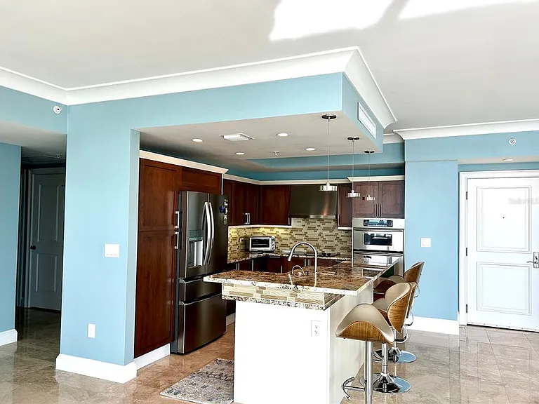 1350 Main St #1210 — Photo 9