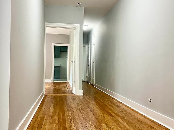 4th image of 186 Pinehurst Ave APT 4C