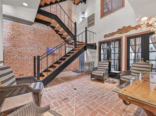 217 Tremont St, Galveston, TX 77550