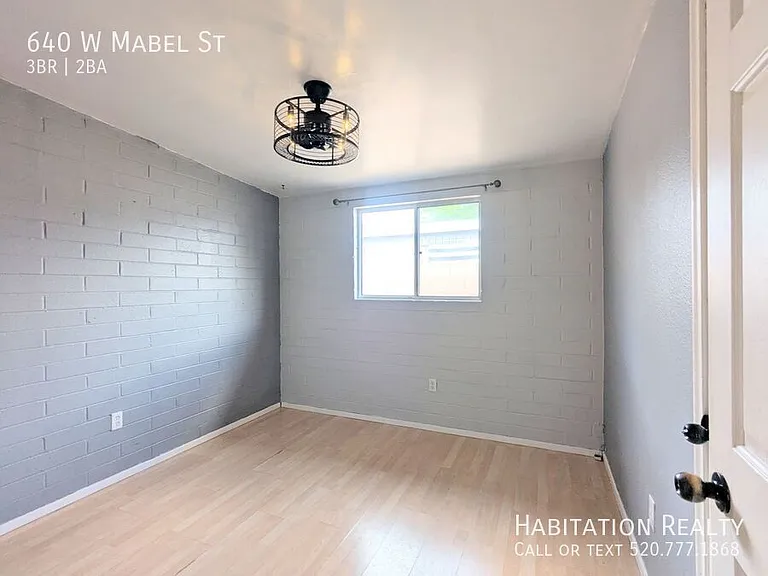 640 W Mabel St — Photo 12