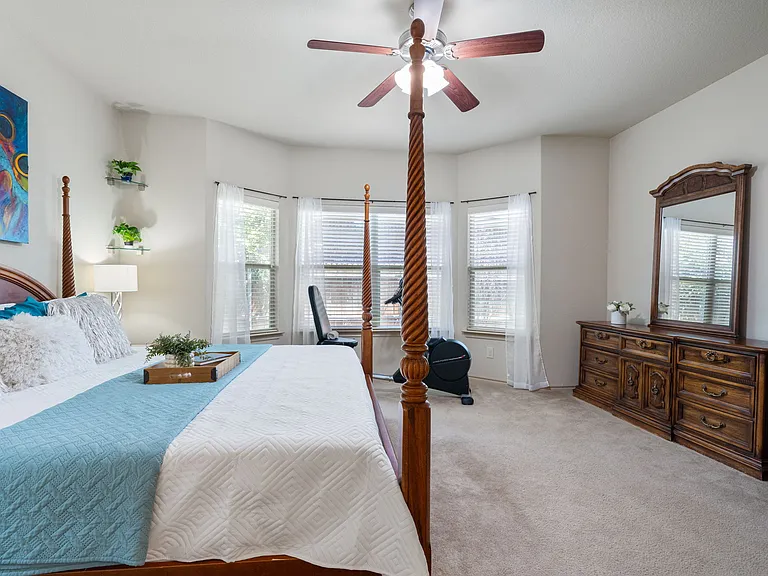 11004 Hawks Landing Rd — Photo 18