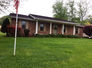 101 Jill Ave, Poca, WV 25159