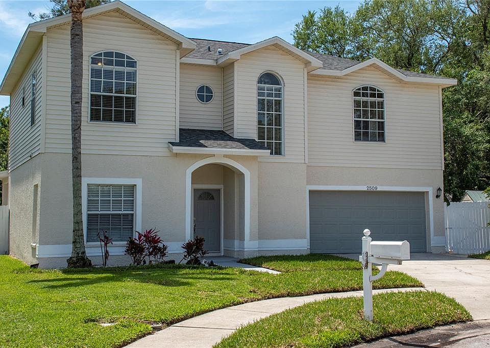 1st image of 2509 Southern Oak Cir