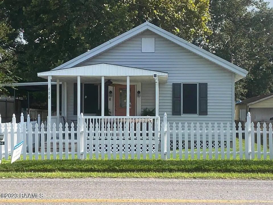 1st image of 404 N Landry Dr