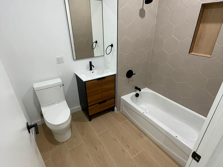 74 Webster St #2F — Photo 5