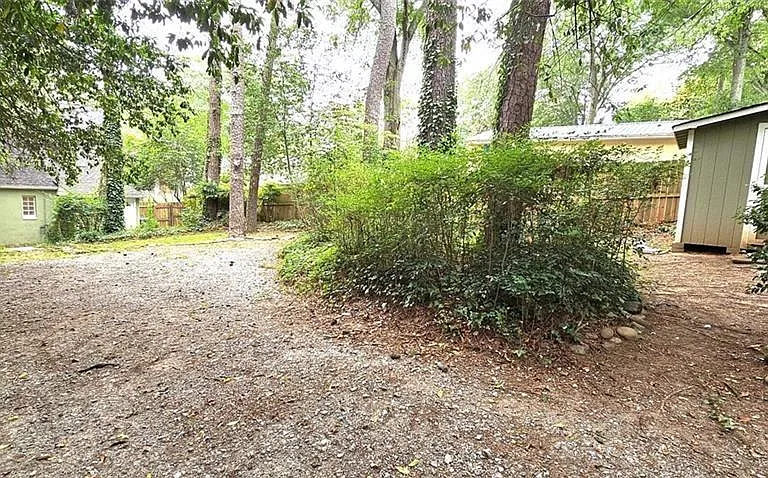 1007 Edie Ave SE — Photo 9