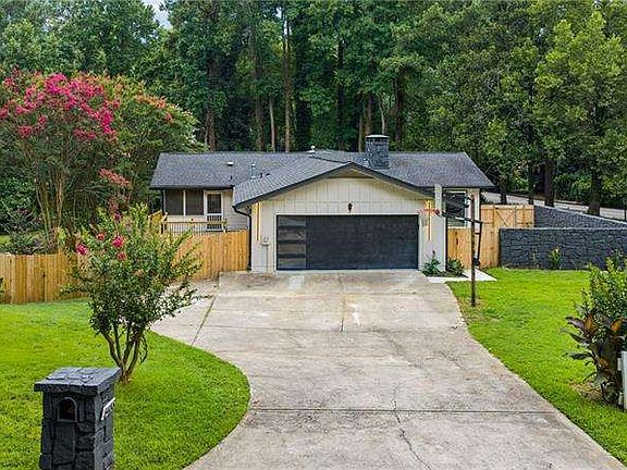 3rd image of 5435 High Point Rd