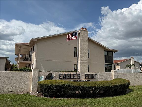 2nd image of 9980 Eagles Point Cir APT 3