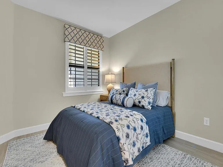11694 Canal Grande Dr — Photo 23