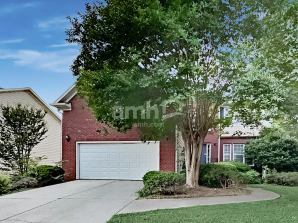 1454 Chamirey Dr SW, Marietta, GA 30008