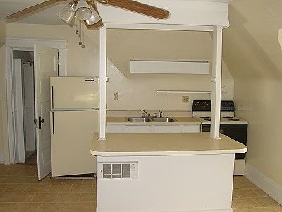 2nd image of 5418 Saint John Ave APT 3