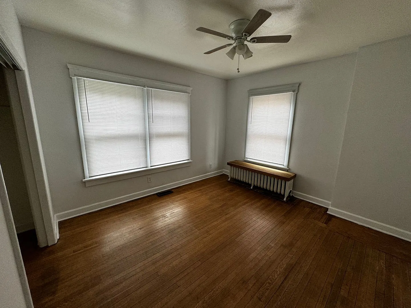 Charming 2 Bed, 1 Bath Apartment in the Heart of Canton — Photo 4