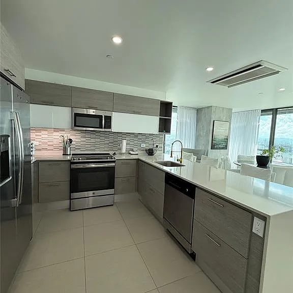 1511 Avenue Ponce De Leon Torre Del Norte Ciuda #1000-10144 — Photo 3