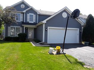 1167 Lakewood Cir, Naperville, IL 60540